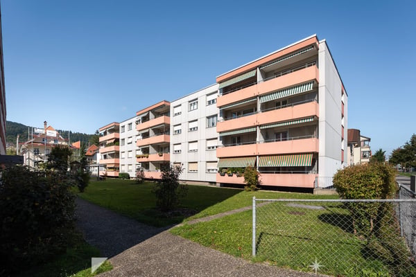 Große, moderne und sanierte 3.5 Zimmerwohnung im beliebtem Gurzelenquartier 2