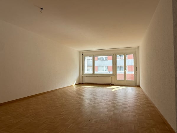 Große, moderne und sanierte 3.5 Zimmerwohnung im beliebtem Gurzelenquartier 7