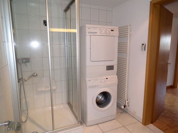 Moderne Altbau 5 1/2 Maisonette Wohnung in ehemaligen Bauernhaus 5