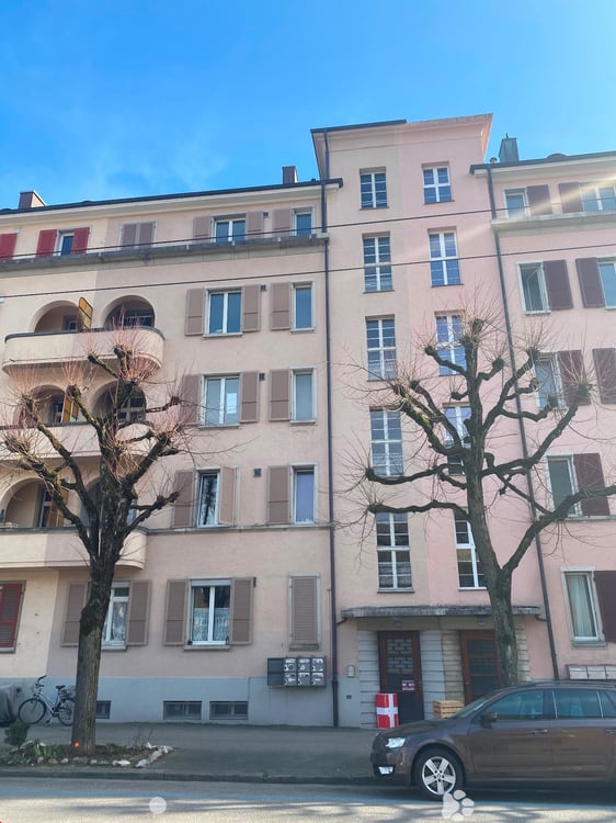 Schöne 3.5-Zimmerwohnung im begehrten Gurzelenquartier in Biel 1