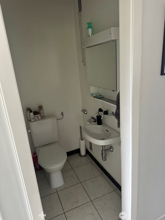 Helle 3.5-Zimmerwohnung mit zwei Balkonen in Biel 5