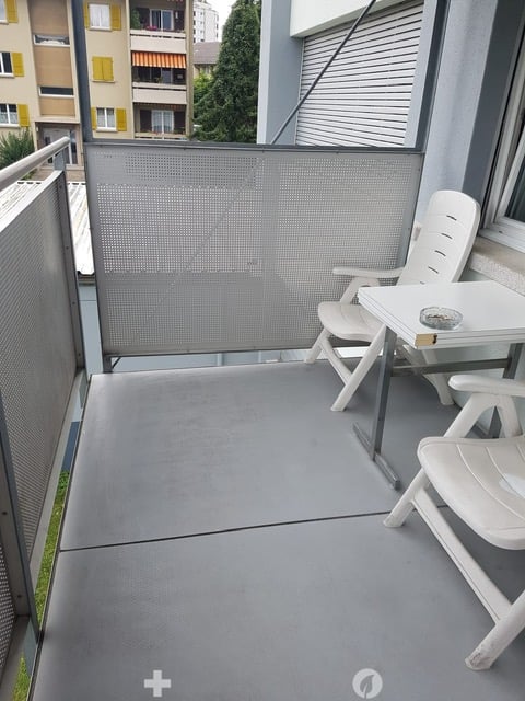 Moderne 2.5-Zimmerwohnung mit Balkon & Gartenblick – ab 1. November in Biel 7