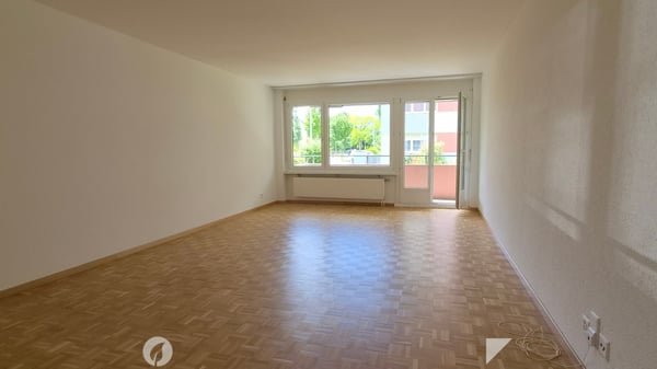 Grosszügige und helle 3-Zimmerwohnung mit Balkon im Gurzelenquartier 6