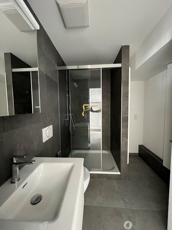 Moderne 3.5-Zimmer-Wohnung an zentraler Lage in Biel 3