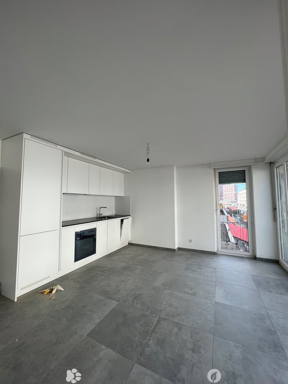Moderne 2.5-Zimmer-Wohnung an zentraler Lage in Biel 4