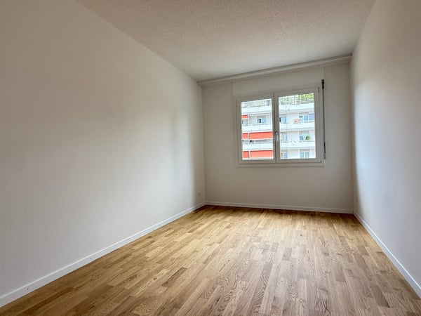 ERSTVERMIETUNG nach Sanierung: 1.5-Zi-Wohnung mit Balkon im Eigentumsstandart 3