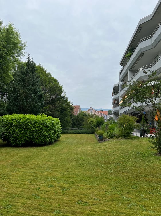ERSTVERMIETUNG nach Sanierung: 1.5-Zi-Wohnung mit Balkon im Eigentumsstandart 13