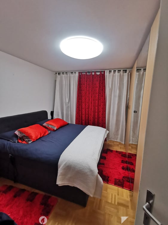 Attraktive 4.5-Zimmerwohnung mit Balkon in Biel 7