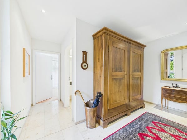 Exklusives 5½-Zimmer-Terrassenhaus mit Weitsicht 17