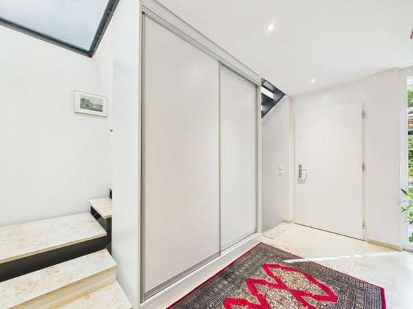 Exklusives 5½-Zimmer-Terrassenhaus mit Weitsicht 16