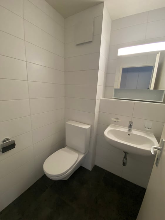 Spacieux appartement de 4.5 pièces avec balcon à Fleurier 7