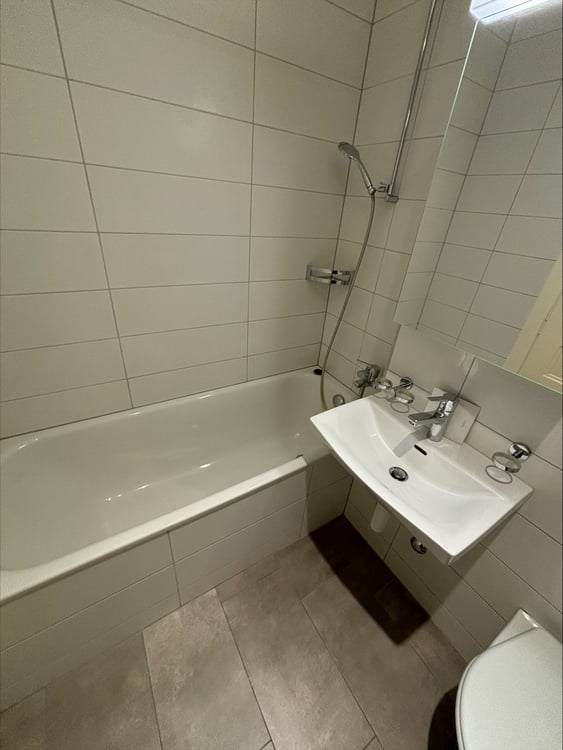 Splendide 1.0 pièces à deux pas du centre-ville et de la gare de Neuchâtel 5