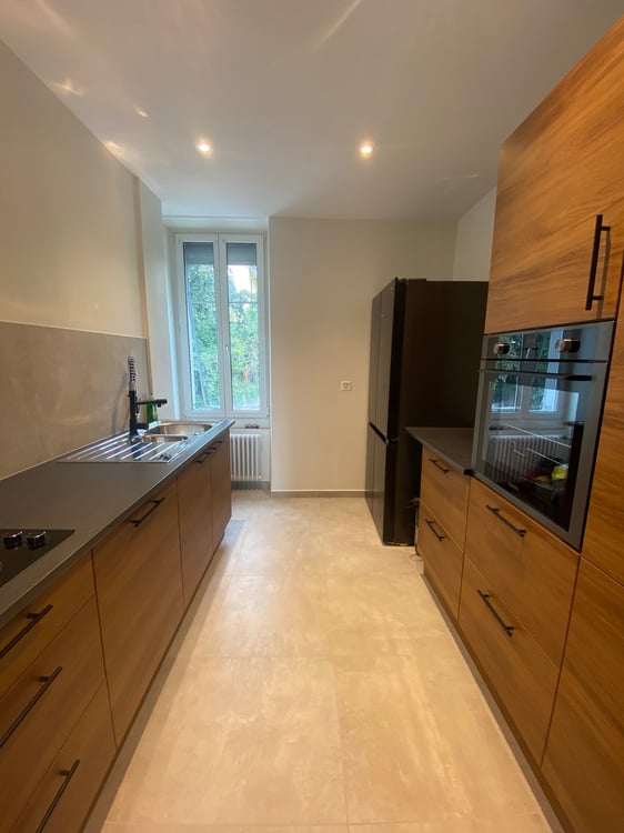 Splendide appartement lumineux avec balcon au cœur de Neuchâtel 1