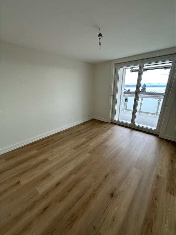 Magnifique appartement de 1.5 pièces avec balcon panoramique à Neuchâtel 4