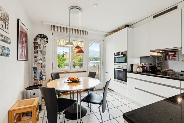 Magnifique appartement de 5,5 pièces avec vue exceptionnelle à Areuse 4