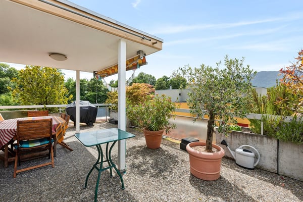 Magnifique appartement de 5,5 pièces avec vue exceptionnelle à Areuse 16