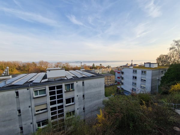 Très bel appartement de 4 pièces avec vue à Hauterive 9