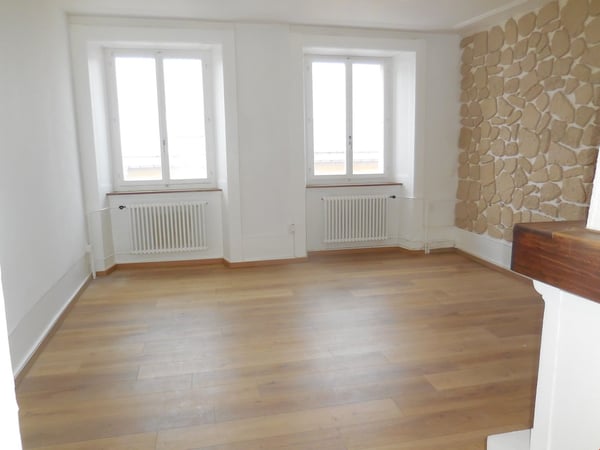 Appartement 3 pièces lumineux à La Chaux-de-Fonds 2
