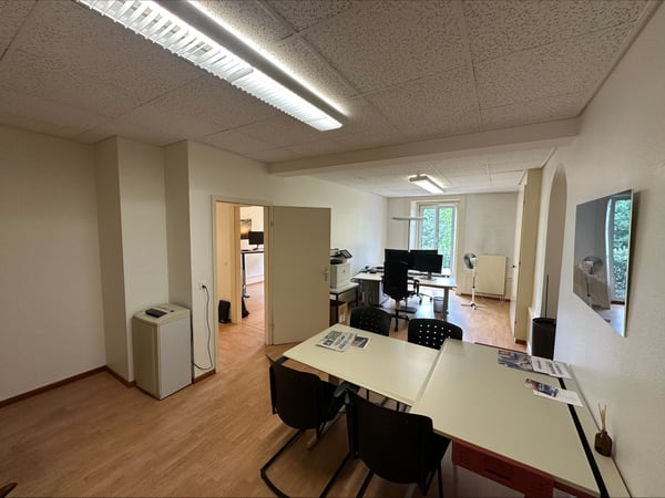 Bureau lumineux de 1 pièces au cœur de Neuchâtel 3