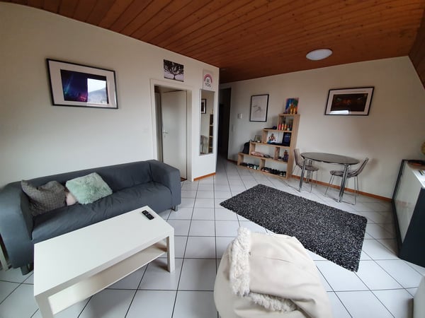 Charmant appartement de 2 pièces à Neuchâtel 2