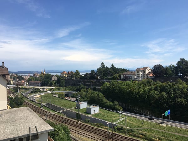 Appartement lumineux de 2 pièces avec vue panoramique à Neuchâtel 6