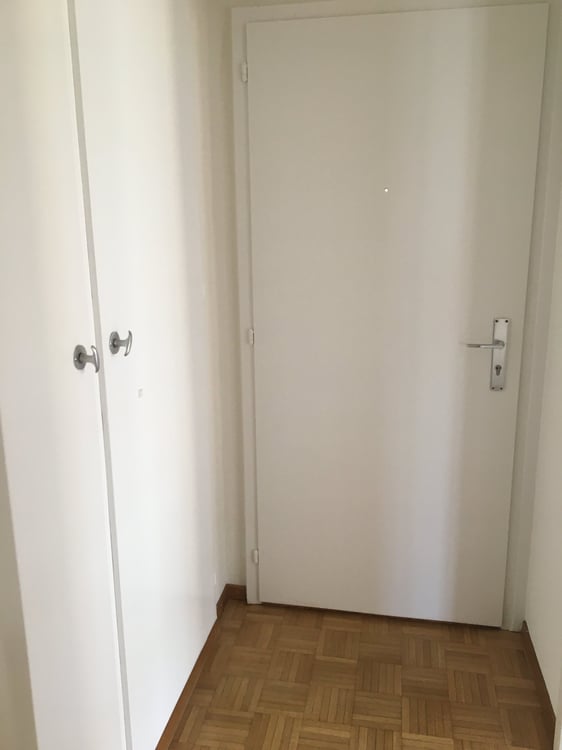 Appartement lumineux de 2 pièces avec vue panoramique à Neuchâtel 4