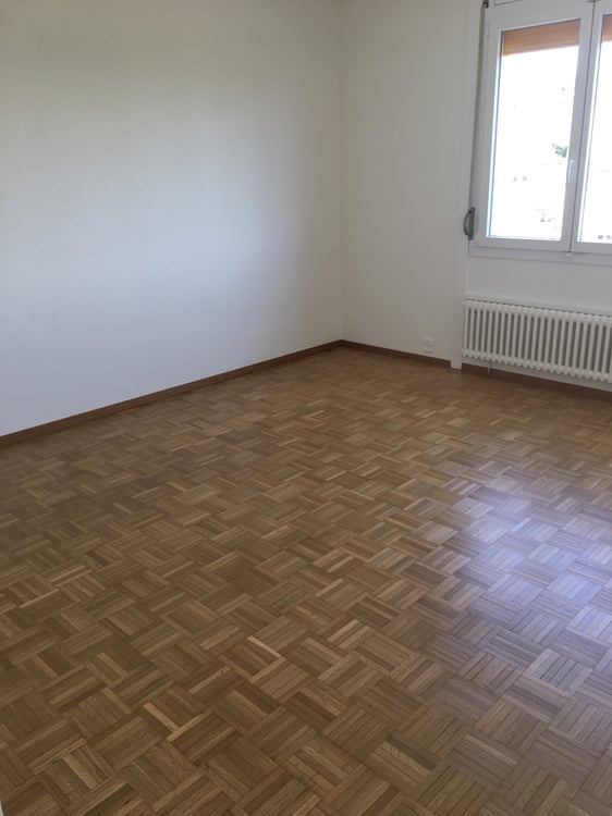 Appartement lumineux de 2 pièces avec vue panoramique à Neuchâtel 3