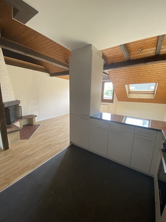 Appartement 3 pièces lumineux à louer à Neuchâtel 3