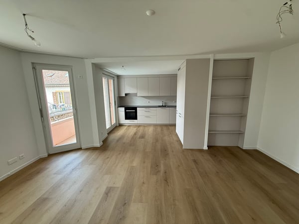 Charmant appartement de 2,5 pièces à Neuchâtel – disponible immédiatement 1