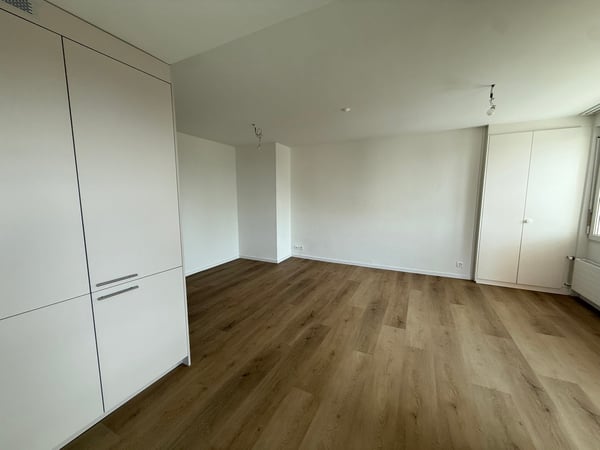 Charmant appartement de 2,5 pièces à Neuchâtel – disponible immédiatement 3