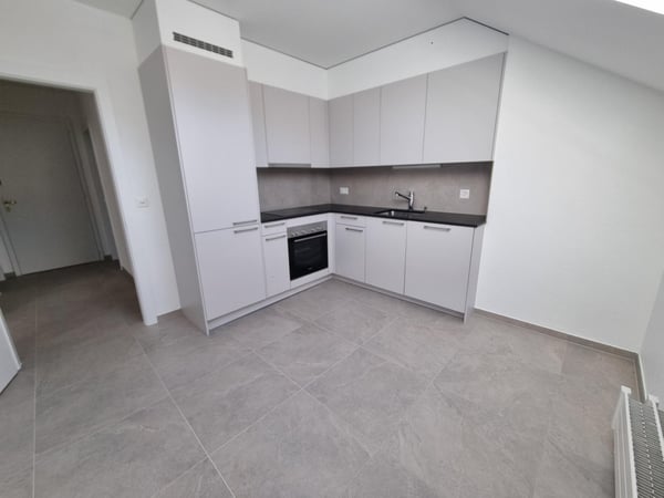 Appartement 1.5 pièces rénové à Neuchâtel 1