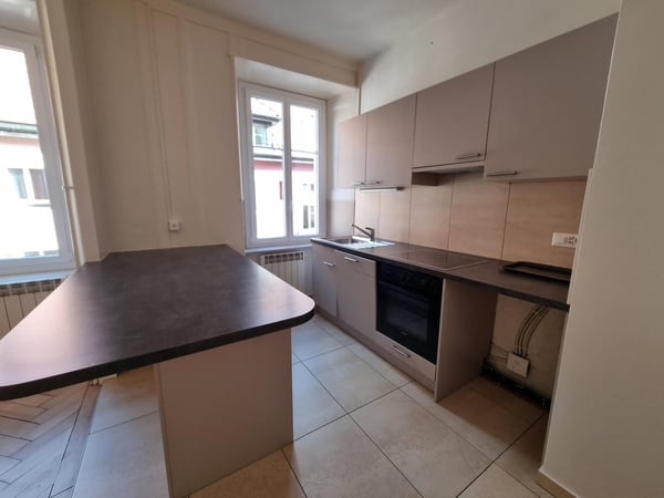 Appartement de 4.5 pièces à louer – Rue du Parc 7, La Chaux-de-Fonds 3