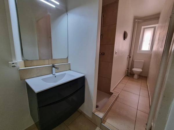 Appartement de 4.5 pièces à louer – Rue du Parc 7, La Chaux-de-Fonds 10