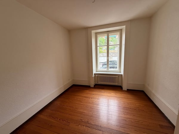 Appartement 3 pièces à Neuchâtel, disponible immédiatement 4