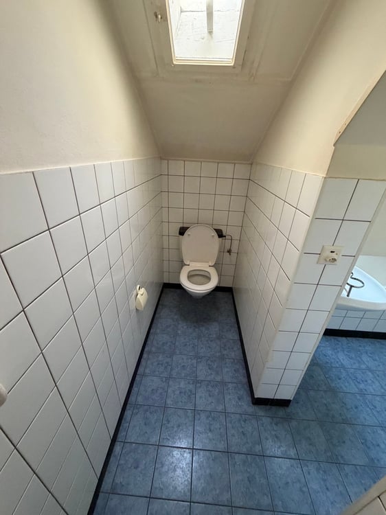 Appartement de 2.5 pièces avec balcon à Neuchâtel – disponible dès novembre 2026 9