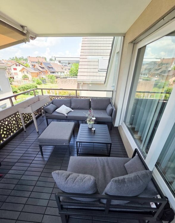5.5-Zimmer-Dachwohnung mit gedecktem Balkon 2