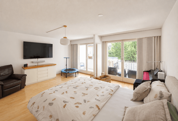 Grosszügiges 5.5-Zimmer-Reiheneinfamilienhaus mit 169 m² Wohnfläche 9