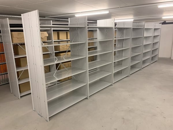 Grosszügiger Lagerraum an zentraler Lage! 2