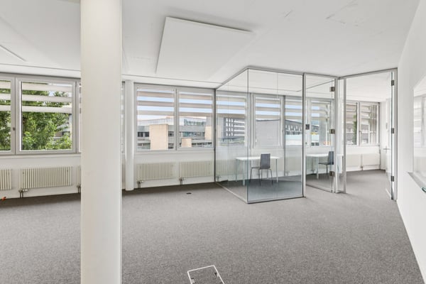 Zentral gelegene Bürofläche in Zürich Oerlikon 12