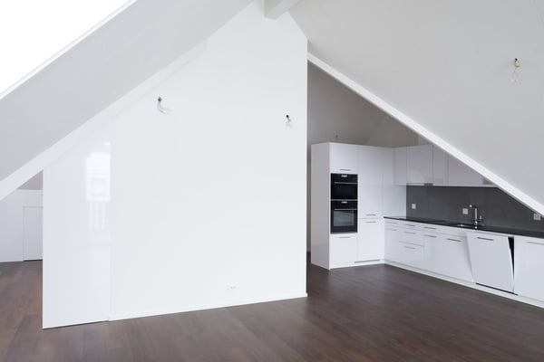 Attraktives Mietobjekt mit Lift und moderner Küche 2