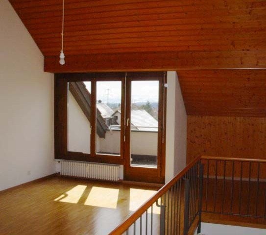2.5-Zimmer-Maisonettewohnung mitten im Chimlimärt 8