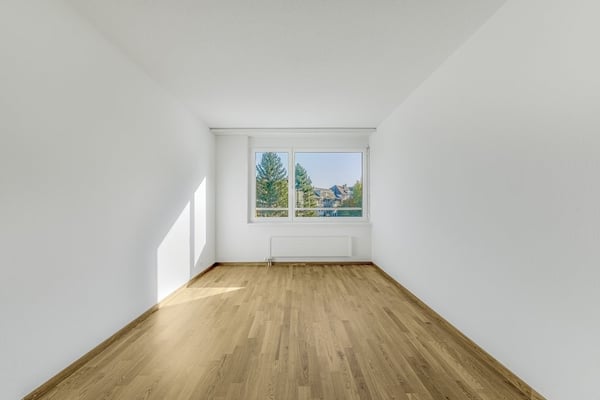 Attraktive Wohnung an zentraler Lage im Kreis 4 3