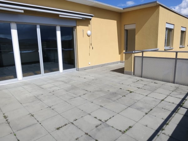Attraktive Attikawohnung mit grosser Terrasse und Weitsicht 9
