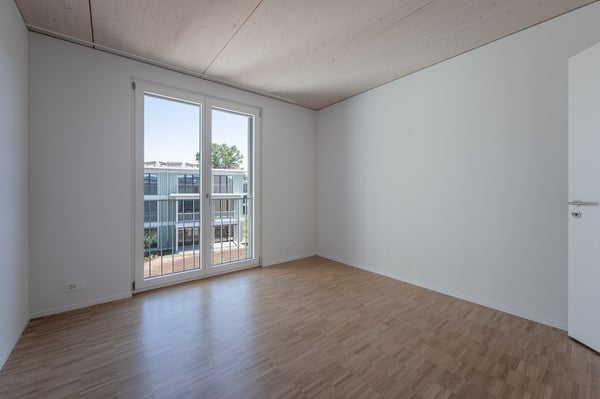 Attraktive 5.5 Zimmer-Wohnung mit grosszügigem Balkon zu vermieten! 5