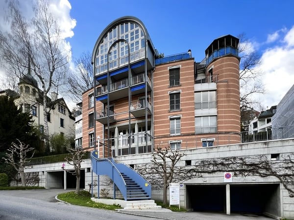 Zentrale Büroräumlichkeit 1