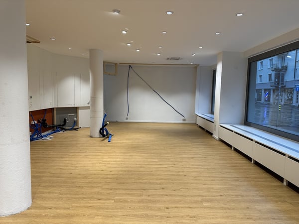 Zentrale Gewerbe-/Bürofläche in Zürich Wiedikon zu vermieten 6