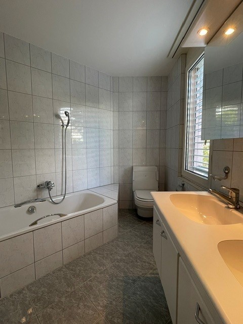 3 ½ Zimmer-Wohnung, 8702 Zollikon 3
