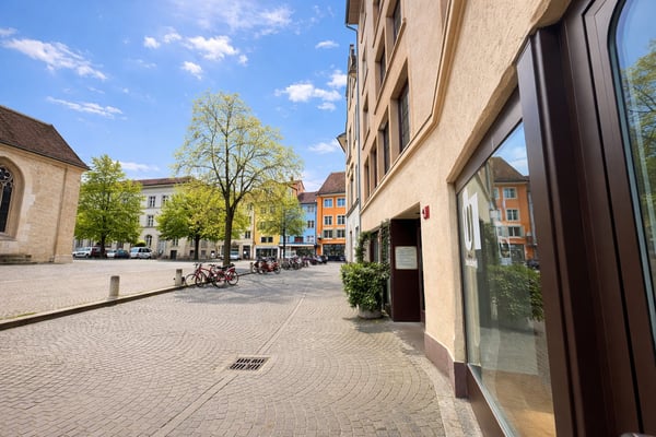 Top Visibility. Top Location. Winterthur. 6