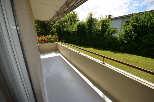 Attraktive und grosszügige Wohnung in grüner Umgebung 11