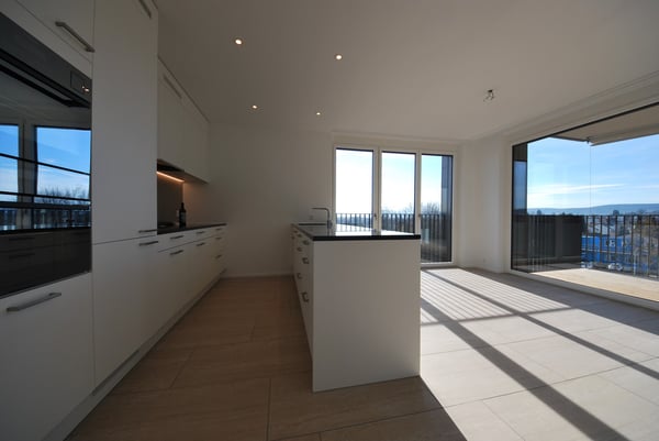 Moderne 5.5-Zimmerwohnung im Erdgeschoss in ruhigem Quartier 3